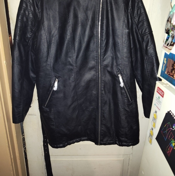 NWT Faux leather coat (looks real!!), size 5x (fits like 3x tho) - Picture 12 of 12